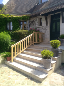 rampe-balustrade-jardin-fleuri-calvados-menuiserie-godin